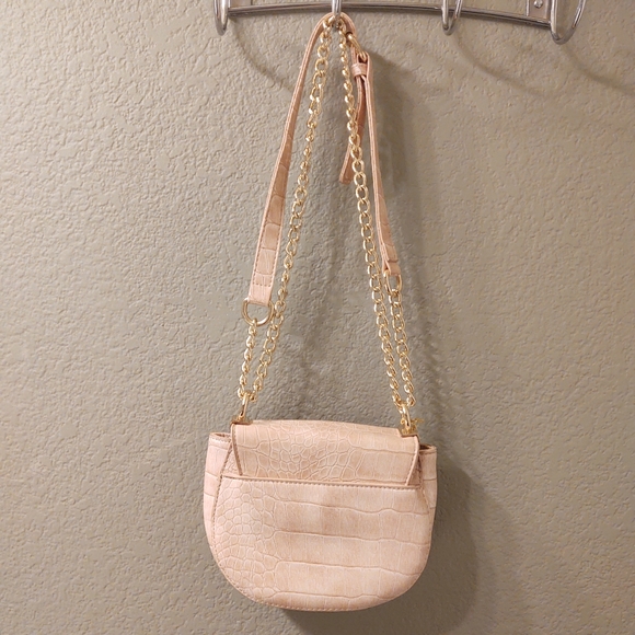 Bebe NWT Michelle Croc Embossed Style Saddle Bag - Picture 6 of 10